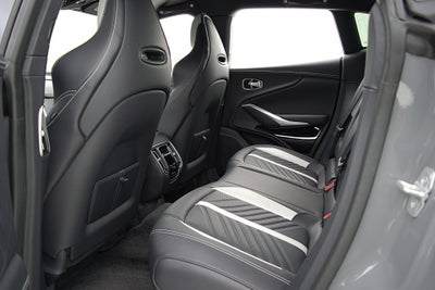 2023 Aston Martin DBX 707