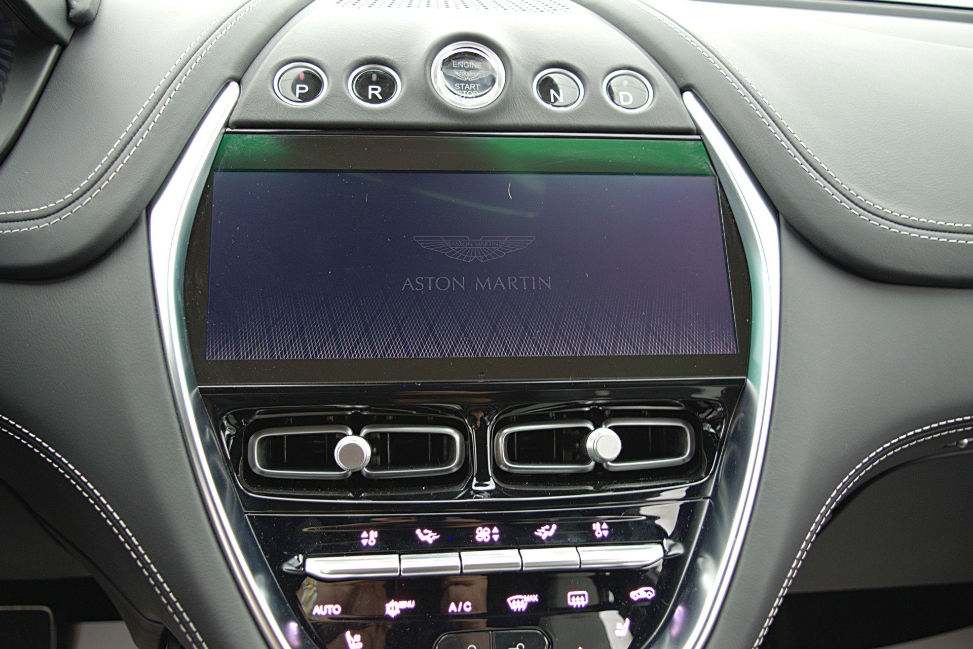 2023 Aston Martin DBX 707