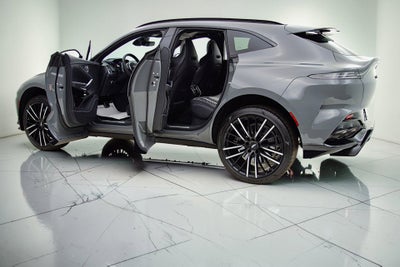 2023 Aston Martin DBX 707