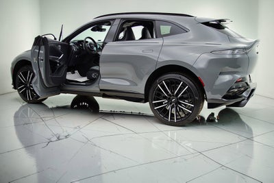 2023 Aston Martin DBX 707
