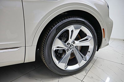 2024 Bentley Bentayga Hybrid V6/LEASE OPTIONS AVAILABLE