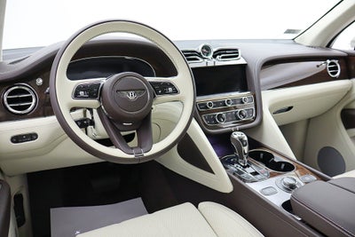 2024 Bentley Bentayga Hybrid V6/LEASE OPTIONS AVAILABLE