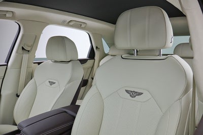 2024 Bentley Bentayga Hybrid V6/LEASE OPTIONS AVAILABLE