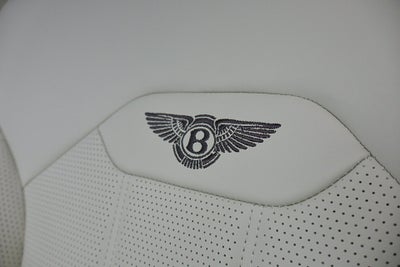 2024 Bentley Bentayga Hybrid V6/LEASE OPTIONS AVAILABLE