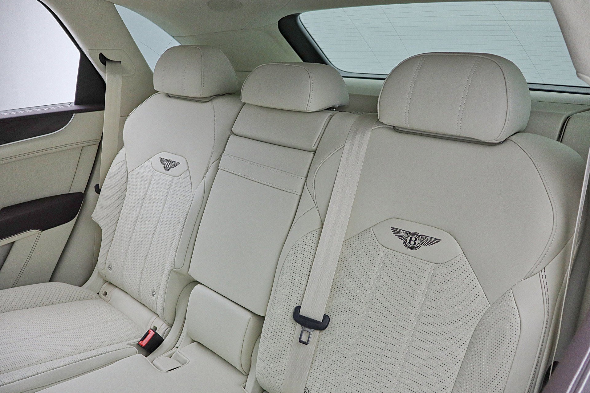 2024 Bentley Bentayga Hybrid V6/LEASE OPTIONS AVAILABLE