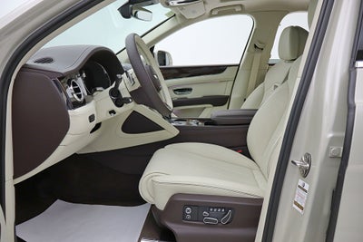 2024 Bentley Bentayga Hybrid V6/LEASE OPTIONS AVAILABLE