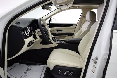2023 Bentley Bentayga Hybrid V6/LEASE OPTIONS AVAILABLE