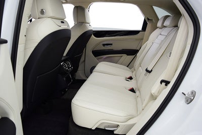 2023 Bentley Bentayga Hybrid V6/LEASE OPTIONS AVAILABLE