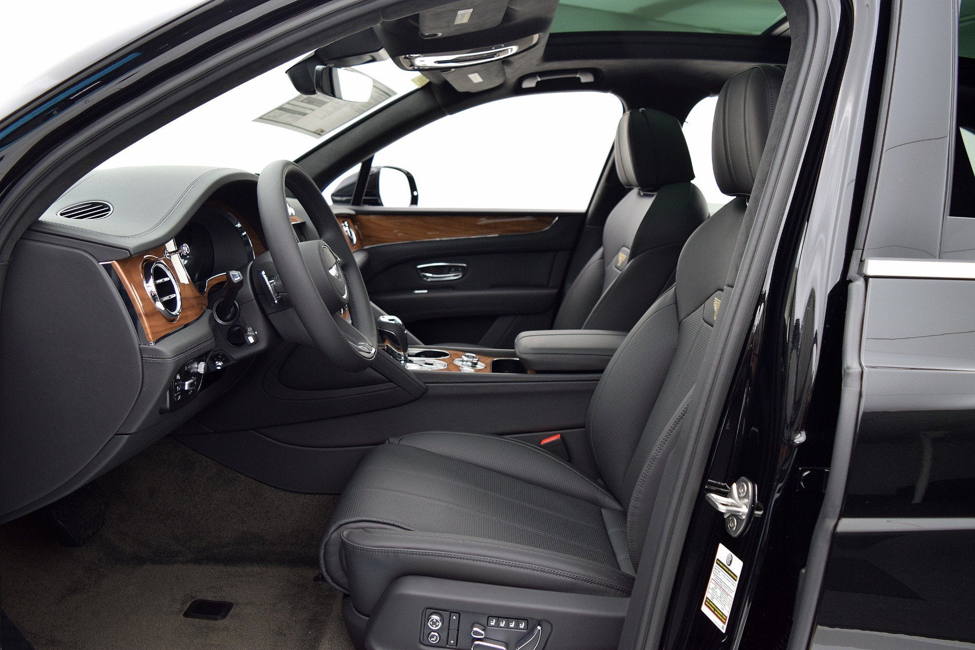 2021 Bentley Bentayga Hybrid
