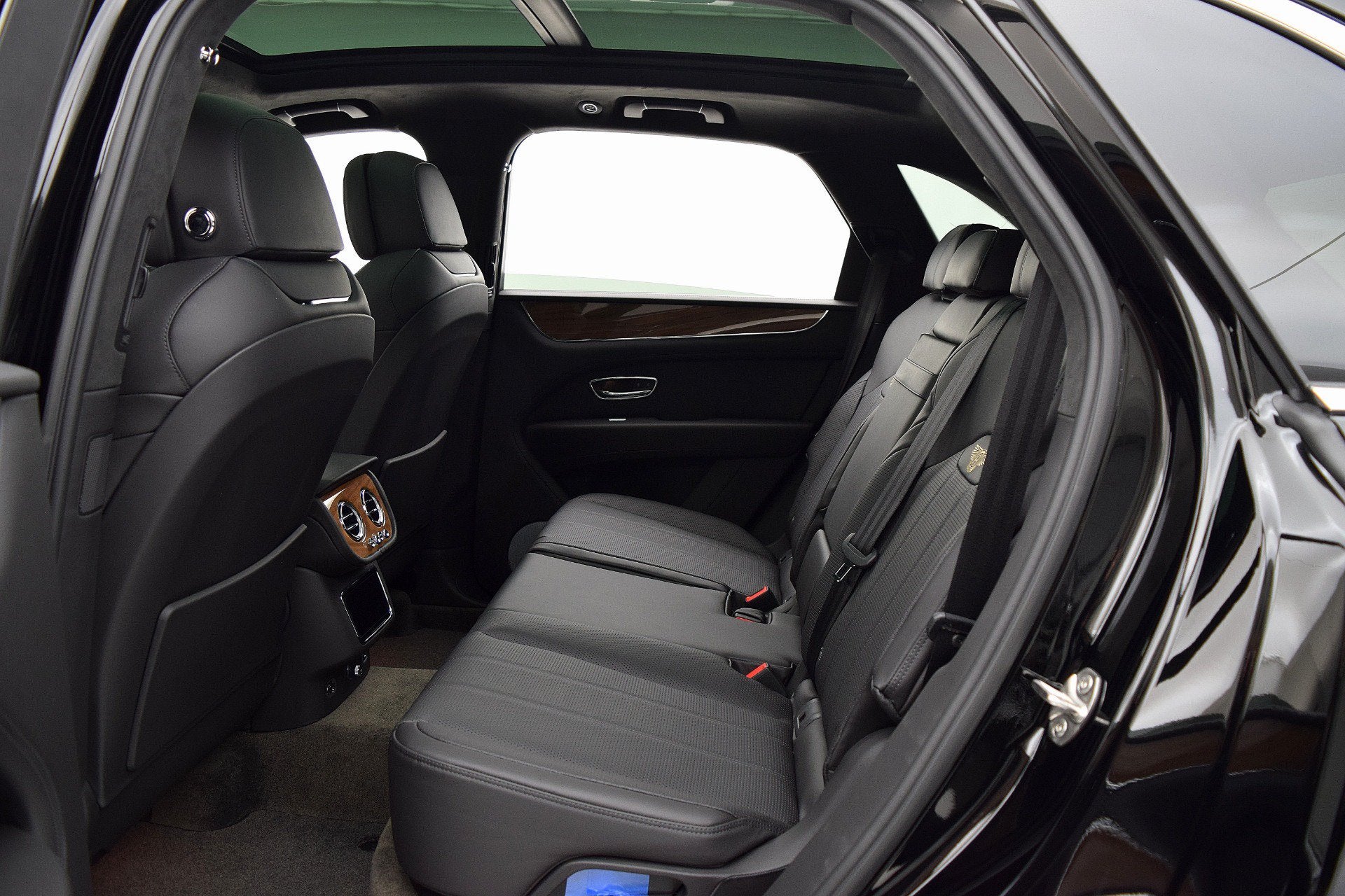 2021 Bentley Bentayga Hybrid