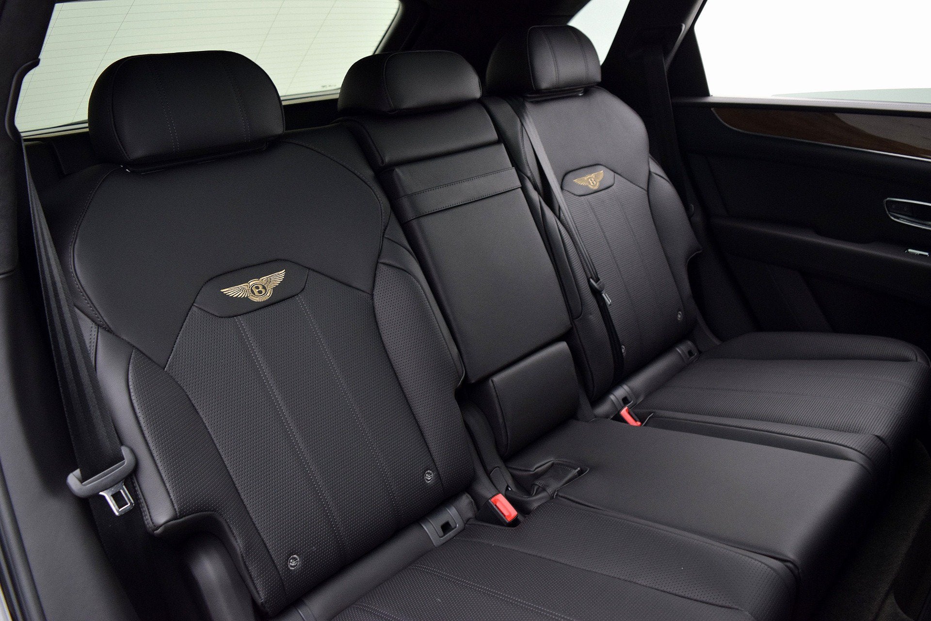 2021 Bentley Bentayga Hybrid