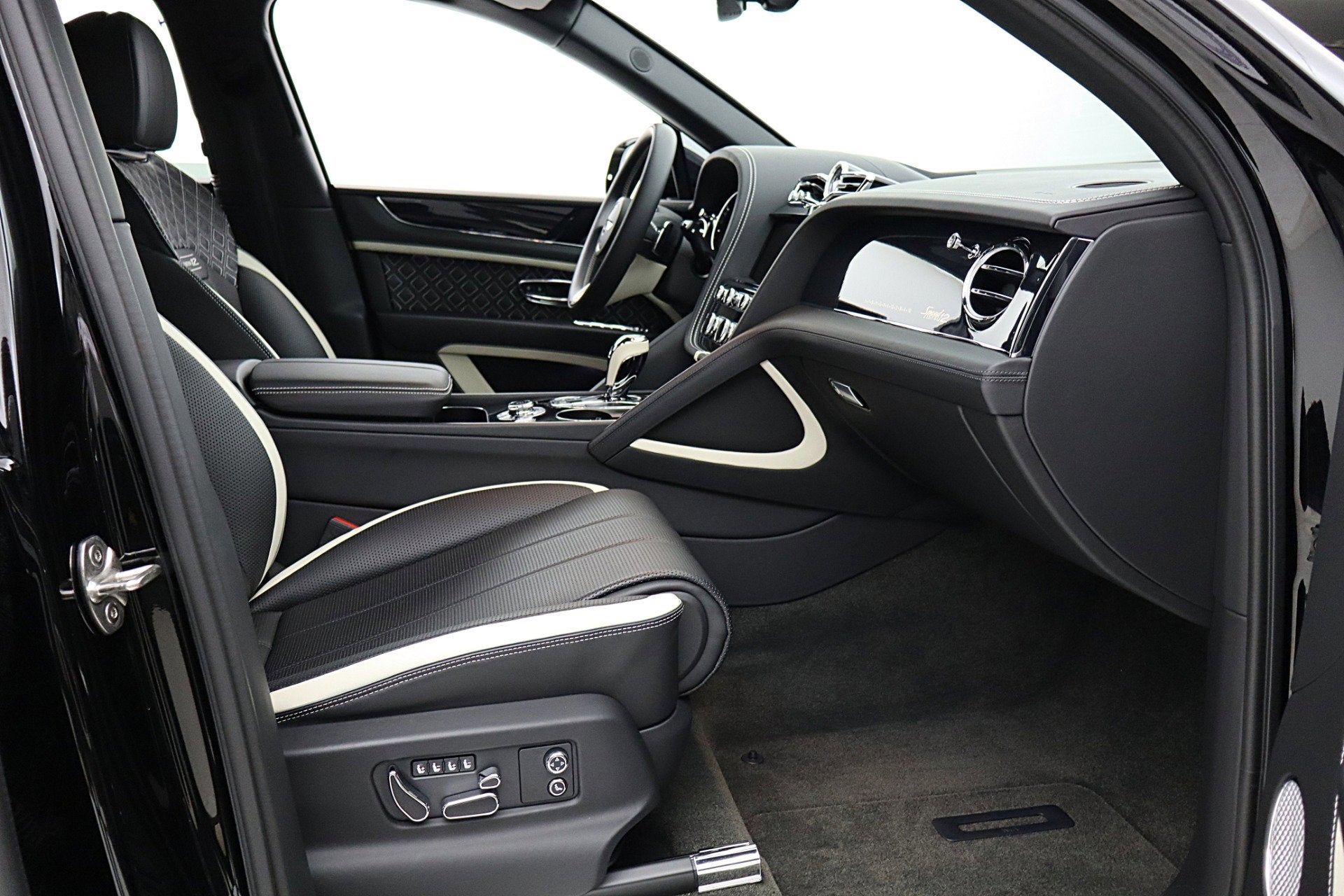 2023 Bentley Bentayga Edition 12 Speed/LEASE OPTIONS AVAILABLE