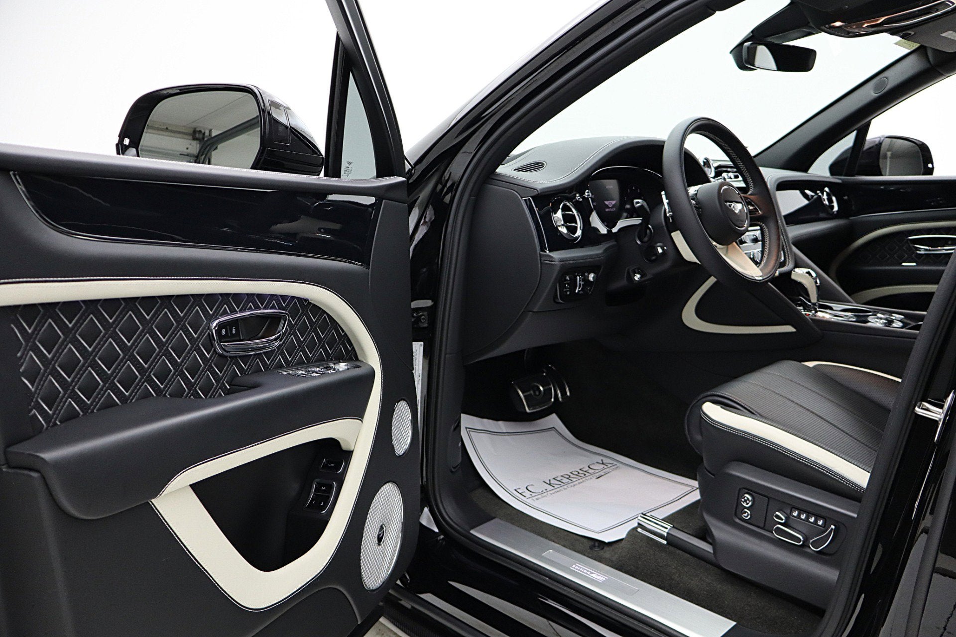 2023 Bentley Bentayga Edition 12 Speed/LEASE OPTIONS AVAILABLE