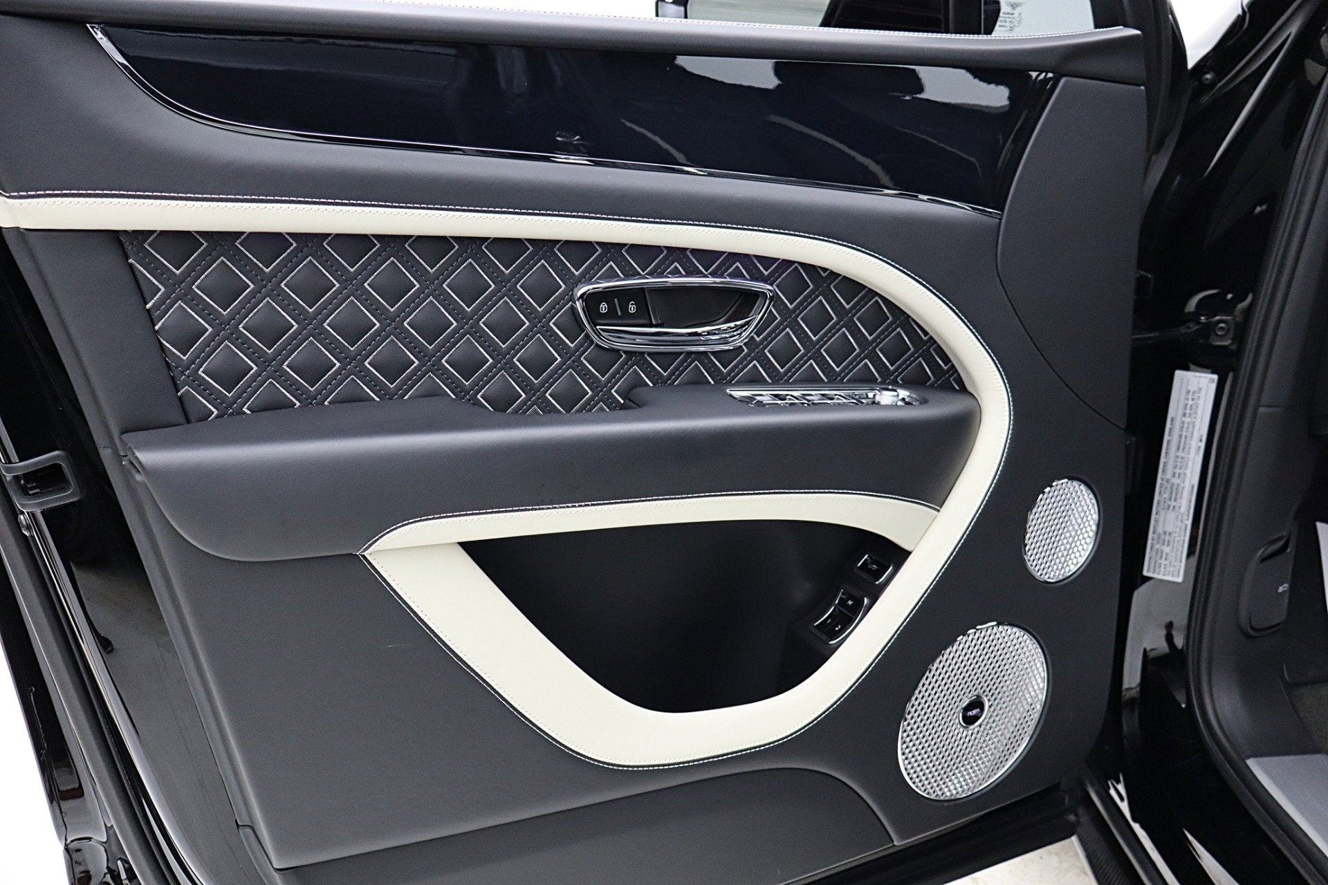 2023 Bentley Bentayga Edition 12 Speed/LEASE OPTIONS AVAILABLE