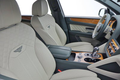 2023 Bentley Bentayga Azure V8
