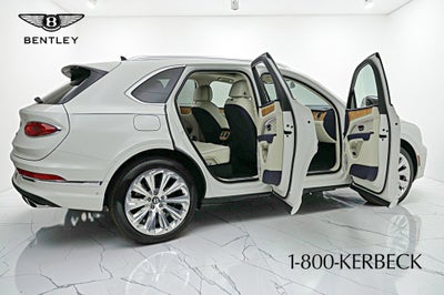 2024 Bentley Bentayga Azure V8/LEASE OPTIONS AVAILABLE