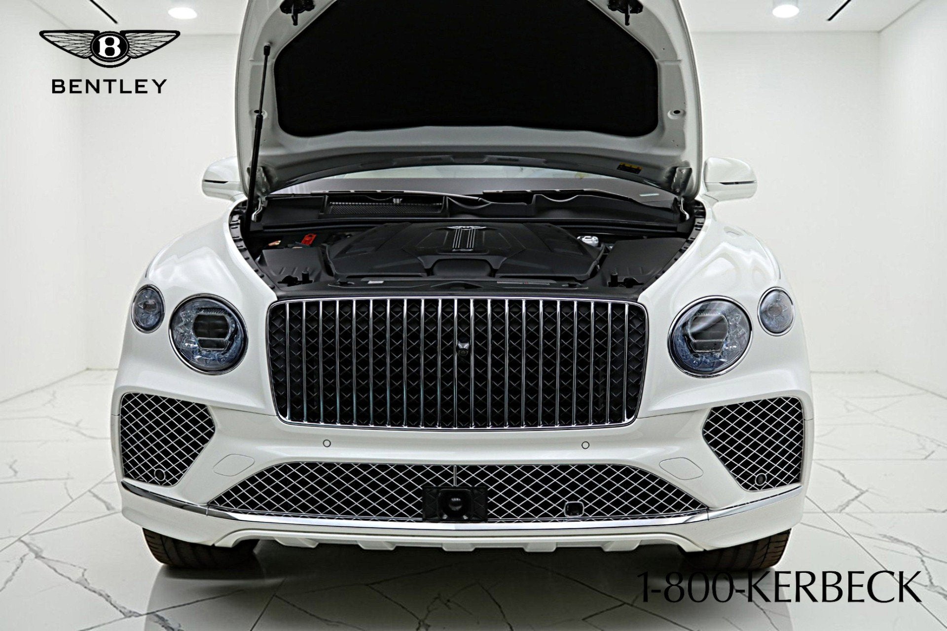 2024 Bentley Bentayga Azure V8/LEASE OPTIONS AVAILABLE