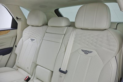 2024 Bentley Bentayga Azure V8/LEASE OPTIONS AVAILABLE