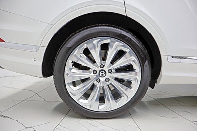 2024 Bentley Bentayga Azure V8/LEASE OPTIONS AVAILABLE