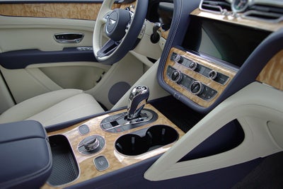 2023 Bentley Bentayga V8/LEASE OPTIONS AVAILABLE