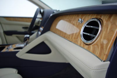 2023 Bentley Bentayga V8/LEASE OPTIONS AVAILABLE