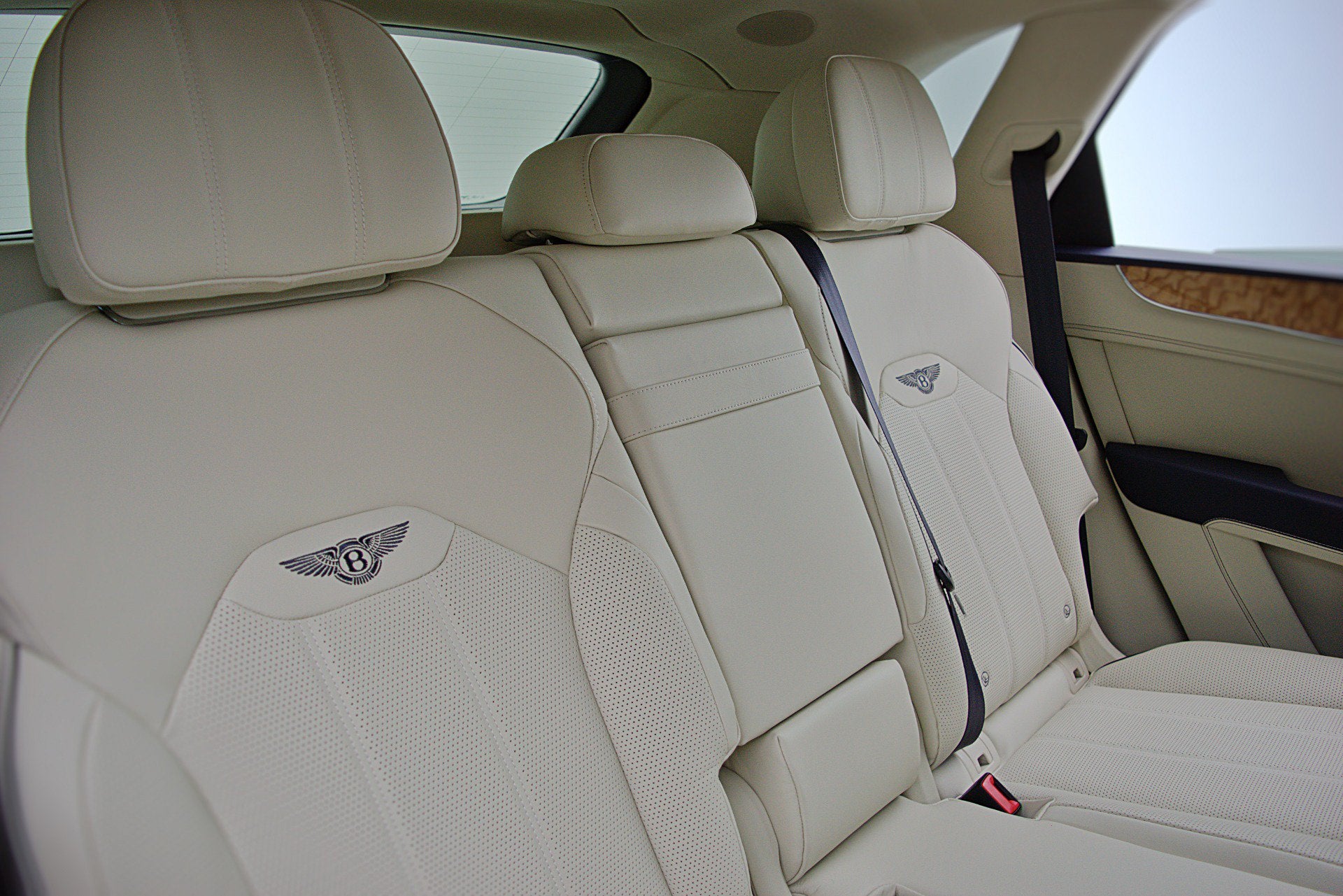 2023 Bentley Bentayga V8/LEASE OPTIONS AVAILABLE