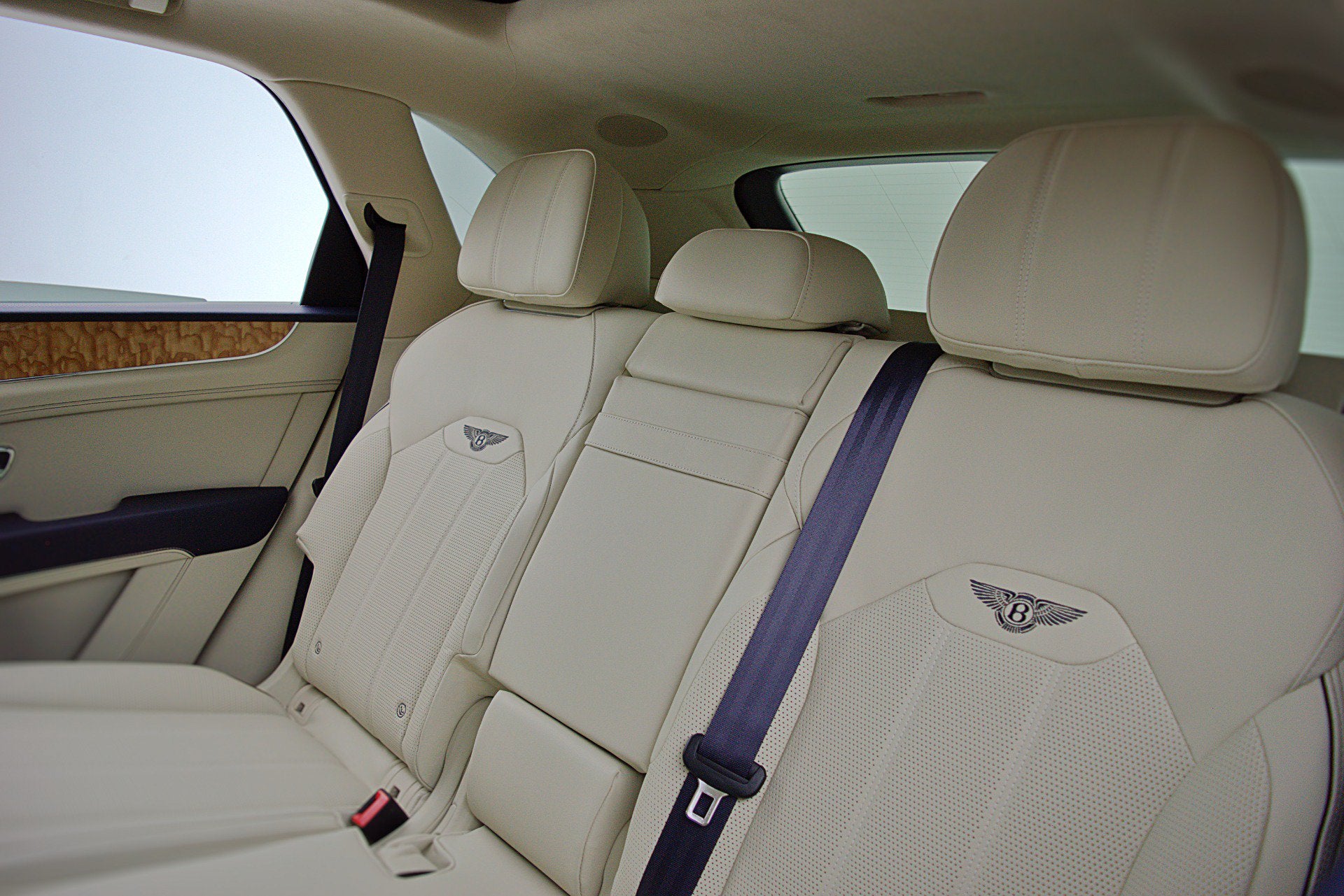 2023 Bentley Bentayga V8/LEASE OPTIONS AVAILABLE