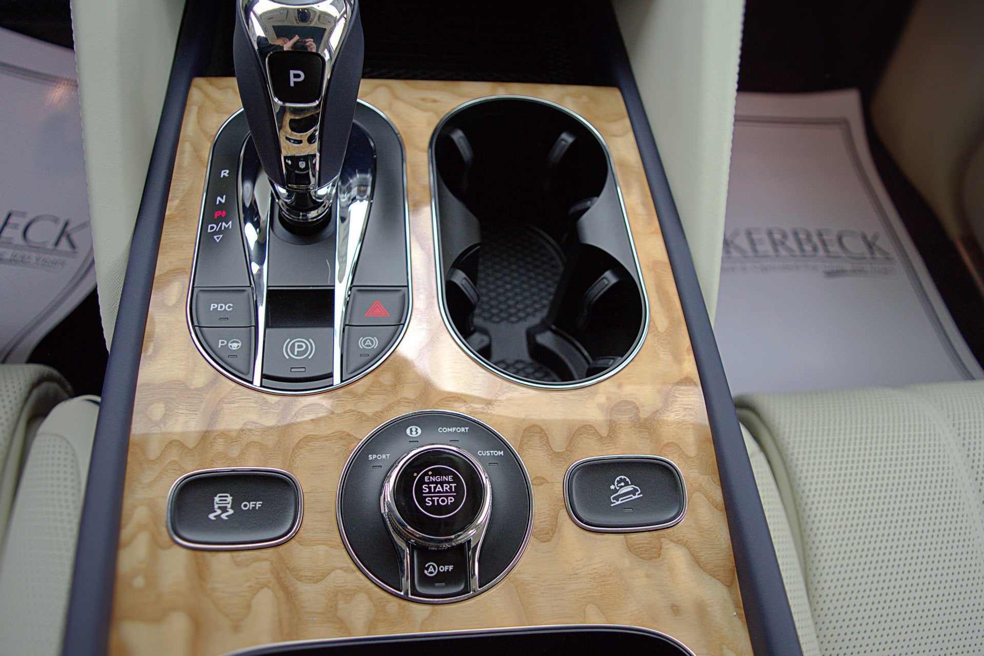 2023 Bentley Bentayga V8/LEASE OPTIONS AVAILABLE