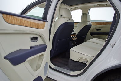 2023 Bentley Bentayga V8/LEASE OPTIONS AVAILABLE