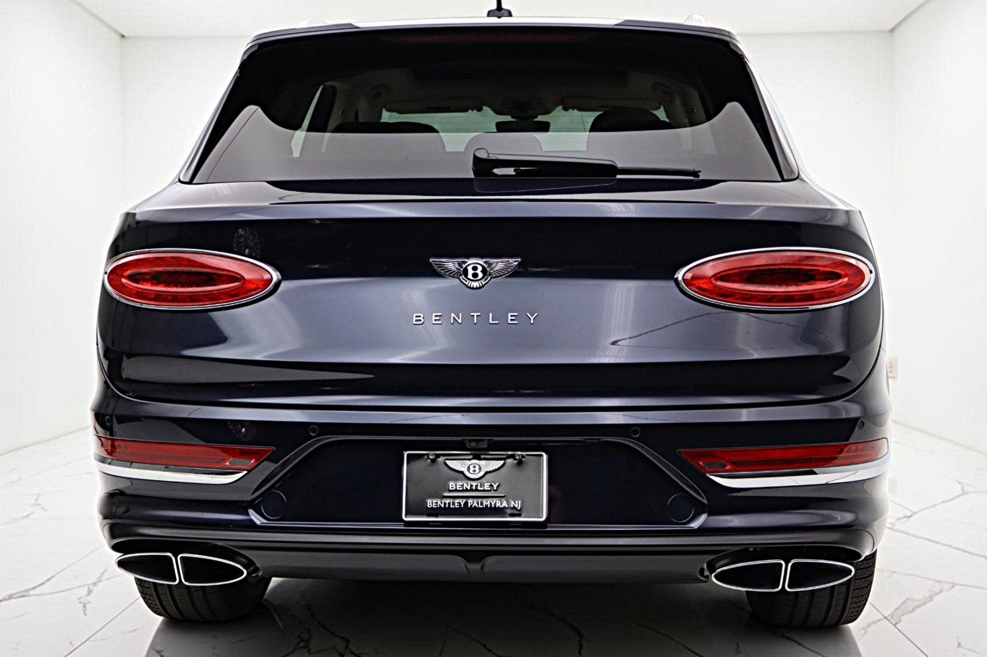 2023 Bentley Bentayga V8
