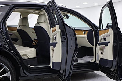 2023 Bentley Bentayga V8