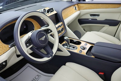 2023 Bentley Bentayga V8