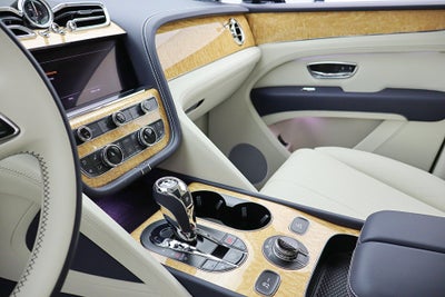 2023 Bentley Bentayga V8