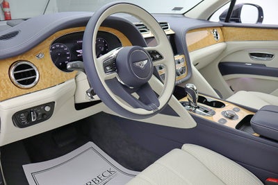 2023 Bentley Bentayga V8