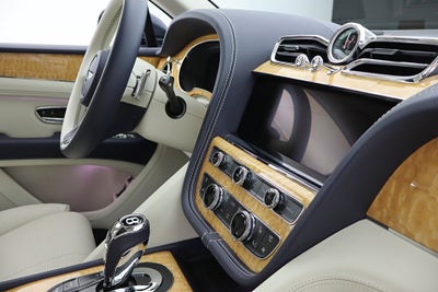 2023 Bentley Bentayga V8