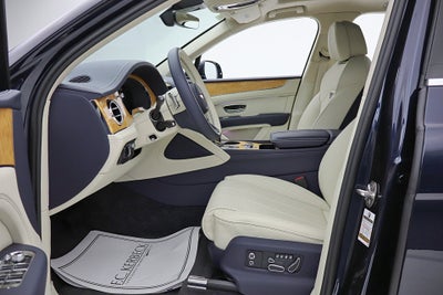 2023 Bentley Bentayga V8