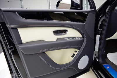 2025 Bentley Bentayga V8/LEASE OPTIONS AVAILABLE