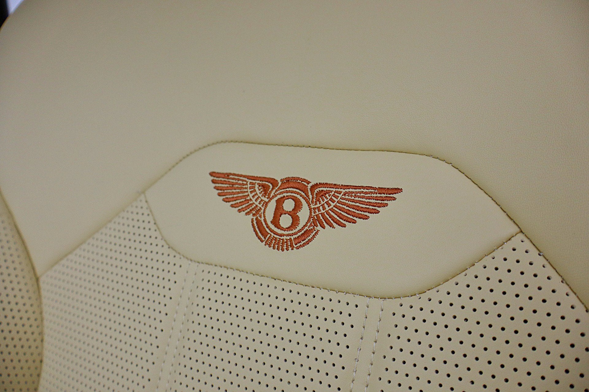2023 Bentley Bentayga S V8/LEASE OPTIONS AVAILABLE