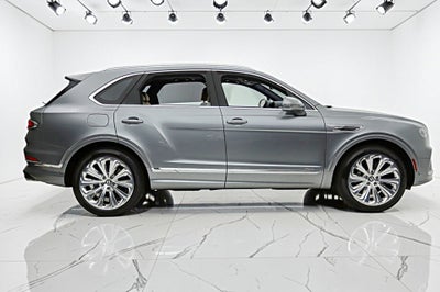 2025 Bentley Bentayga Azure V8/LEASE OPTIONS AVAILABLE