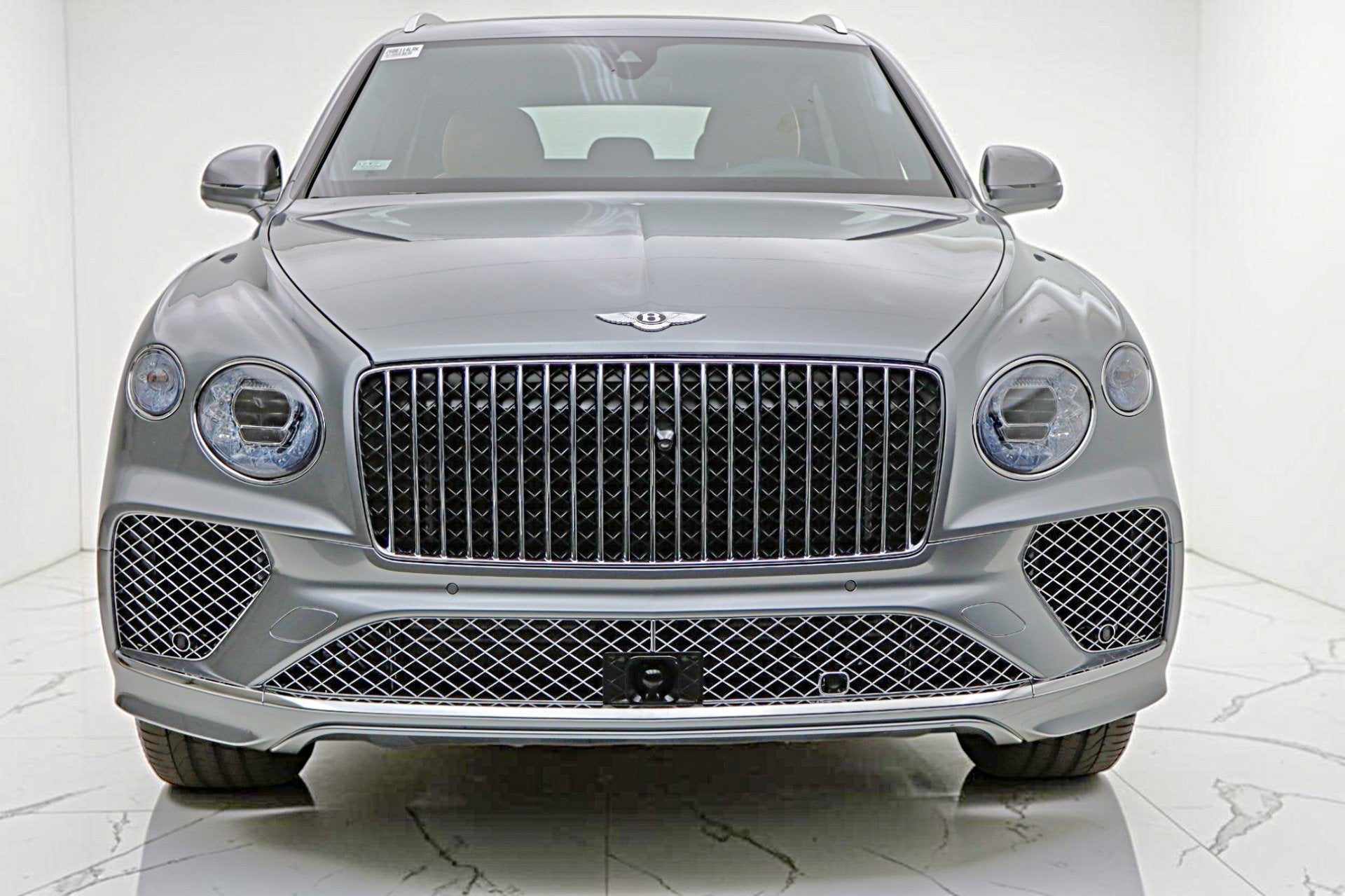 2025 Bentley Bentayga Azure V8/LEASE OPTIONS AVAILABLE