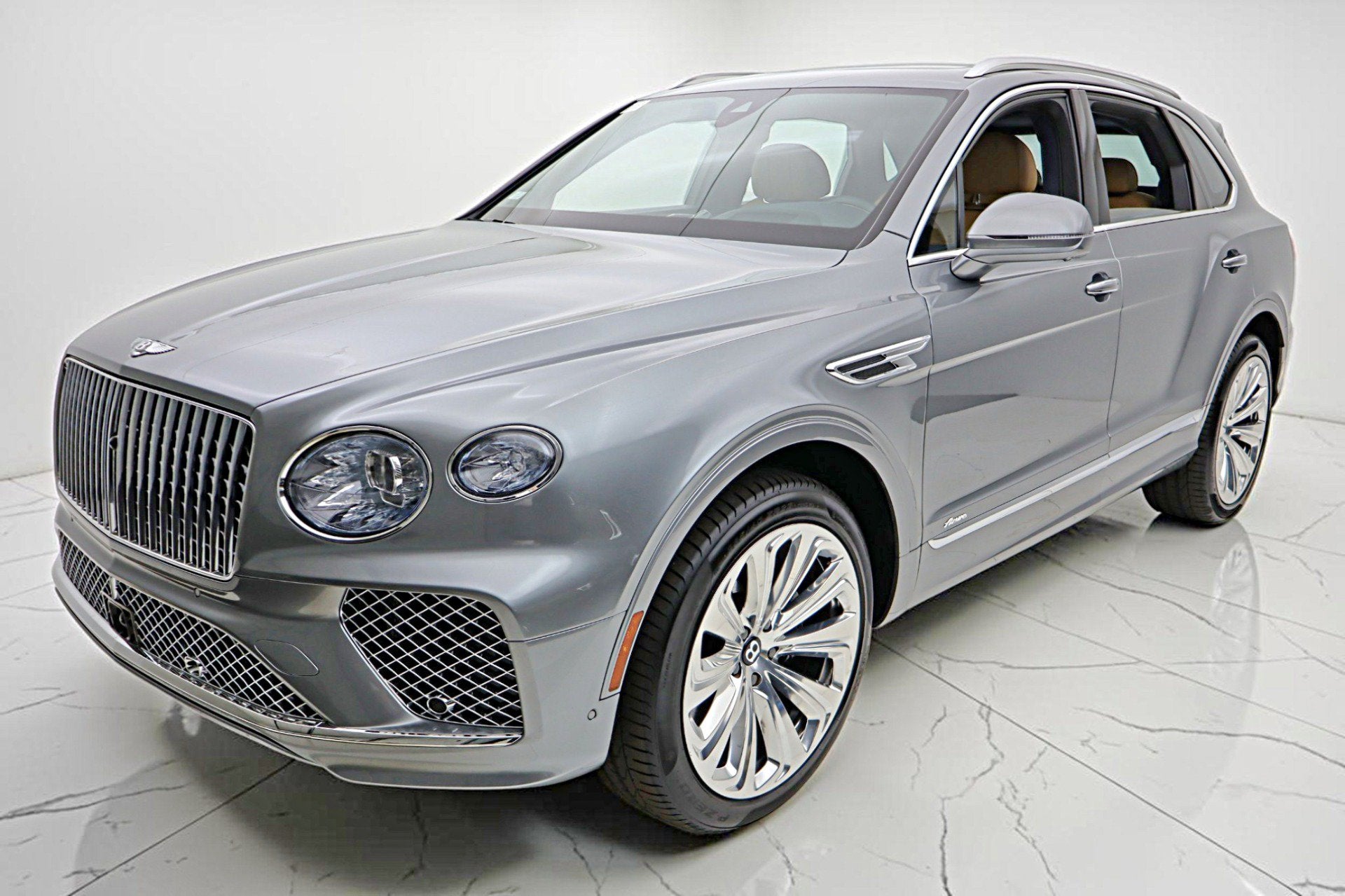2025 Bentley Bentayga Azure V8/LEASE OPTIONS AVAILABLE