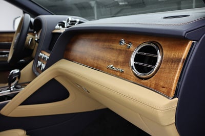 2025 Bentley Bentayga Azure V8/LEASE OPTIONS AVAILABLE