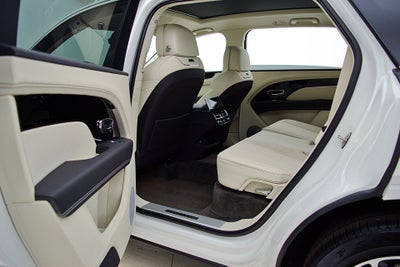 2023 Bentley Bentayga EWB V8/LEASE OPTIONS AVAILABLE