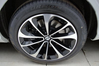 2023 Bentley Bentayga EWB V8/LEASE OPTIONS AVAILABLE