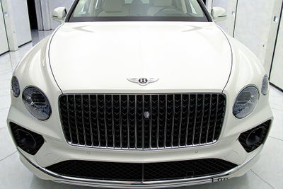 2023 Bentley Bentayga EWB V8/LEASE OPTIONS AVAILABLE