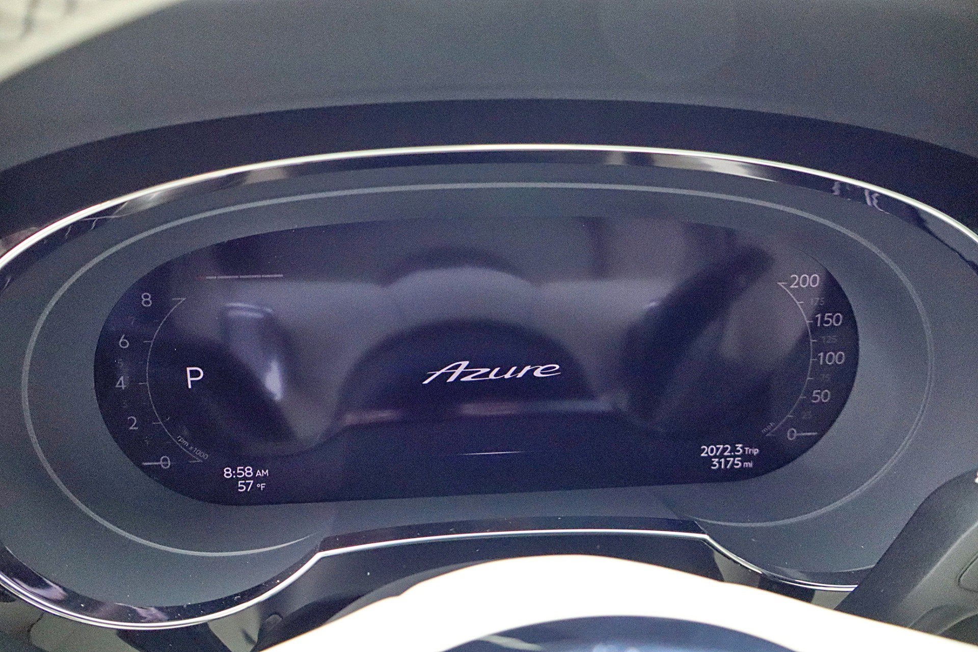 2024 Bentley Bentayga EWB Azure V8/LEASE OPTIONS AVAILABLE