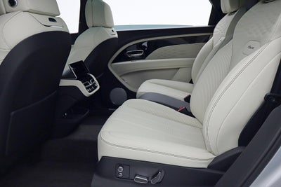 2024 Bentley Bentayga EWB Azure V8/LEASE OPTIONS AVAILABLE