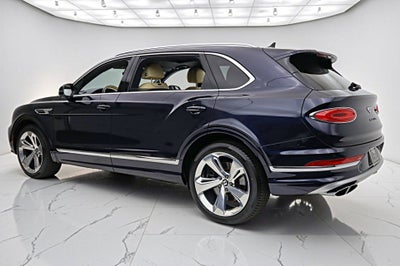 2023 Bentley Bentayga EWB V8