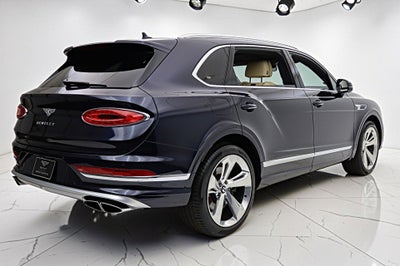 2023 Bentley Bentayga EWB V8