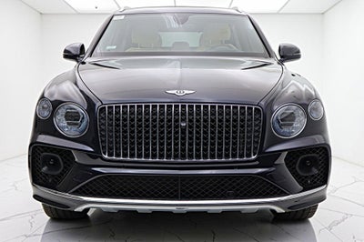 2023 Bentley Bentayga EWB V8
